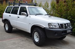 STT's, roof bar and fridge, pre winch bar.